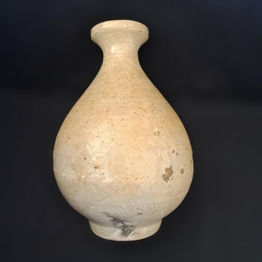 「特別出品！ これぞ骨董！」 李朝 白磁徳利 (幅13cm 高さ20cm) 骨董