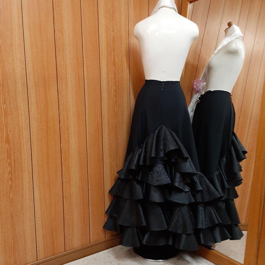 フラメンコ衣装　☆ファルダのみ　ブラックファルダ豪華フリル