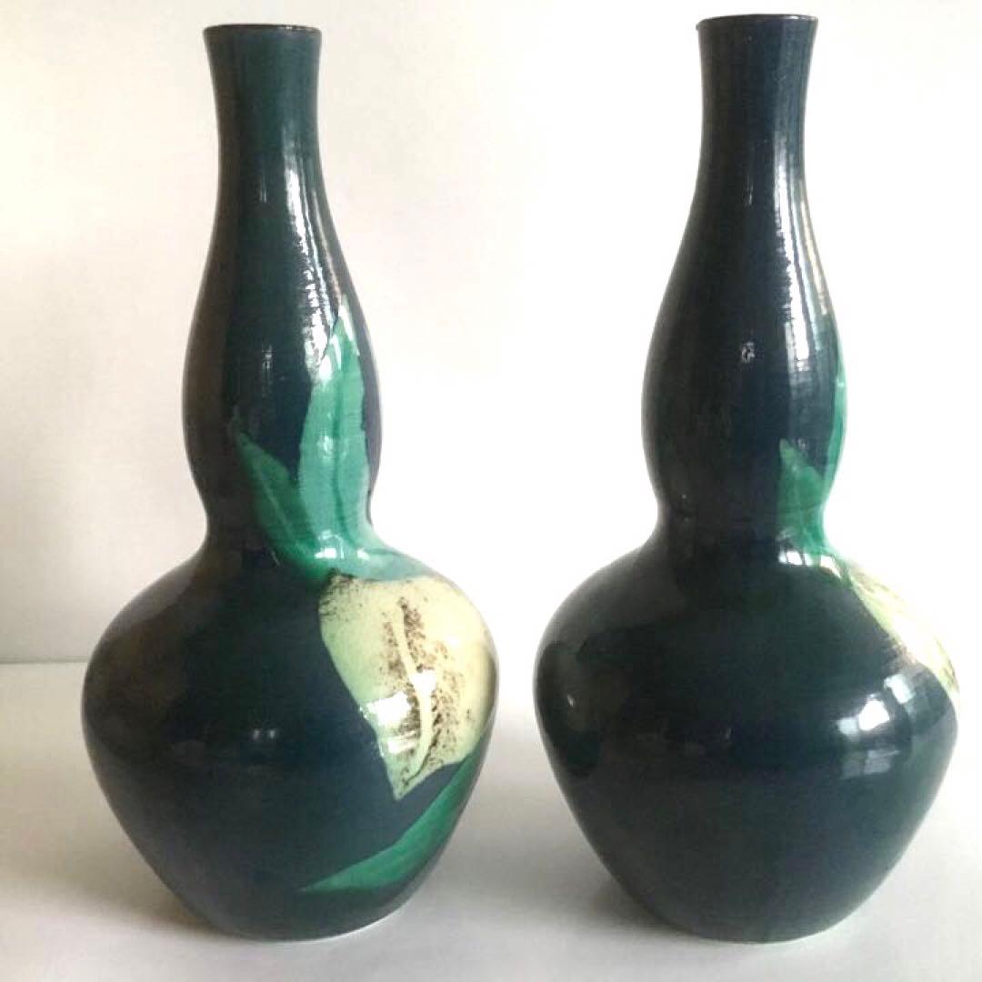 徳利一対　浅蔵与成(現在  浅蔵五十吉）日展評議員　供箱　九谷焼