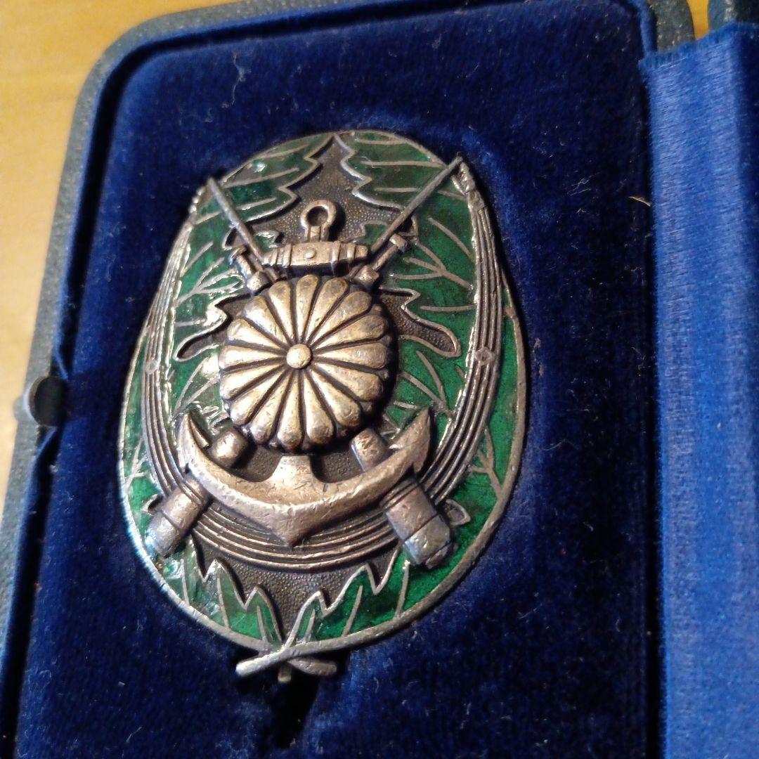 【激レア  美品】通信優等徽章 共箱入り 完品 勲章 記章 徽章 本物保証 86