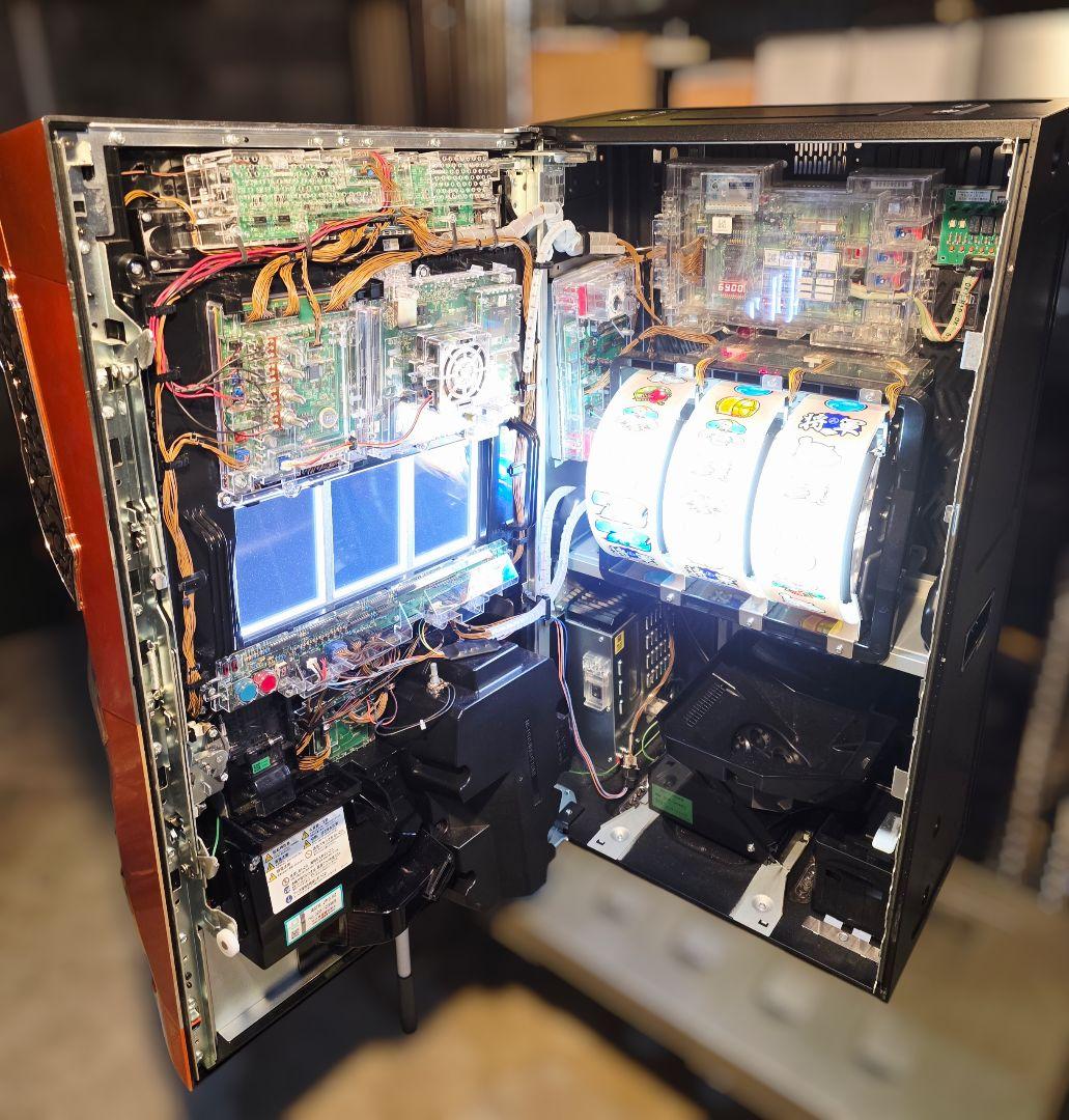 大人気シリーズ パチスロ実機「吉宗3」 です。 不要機