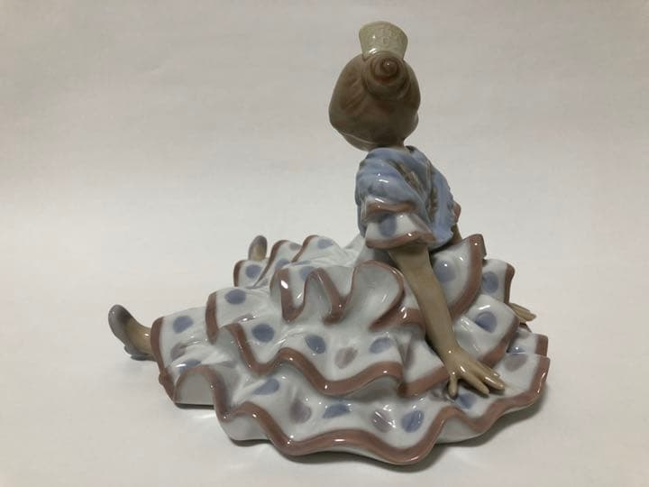 リヤドロ　リアドロ　スペインの踊り子