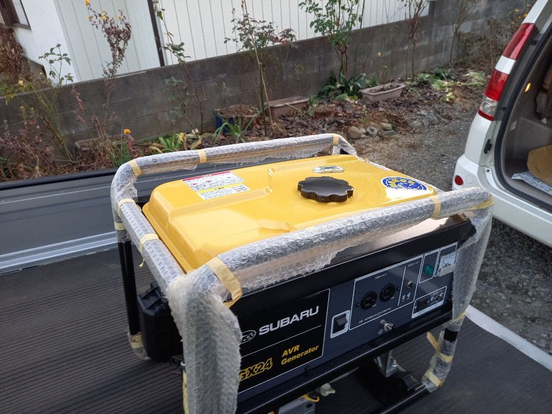 SUBARU　 SGX24　 発電機 　　　　　100V 50Hz