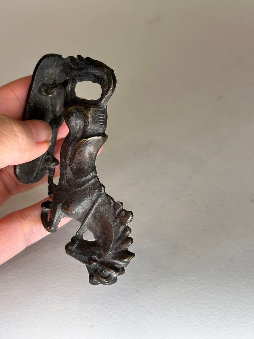 銅製 馬置物 駿馬像 古銅風 オブジェ 時代物 飾り物