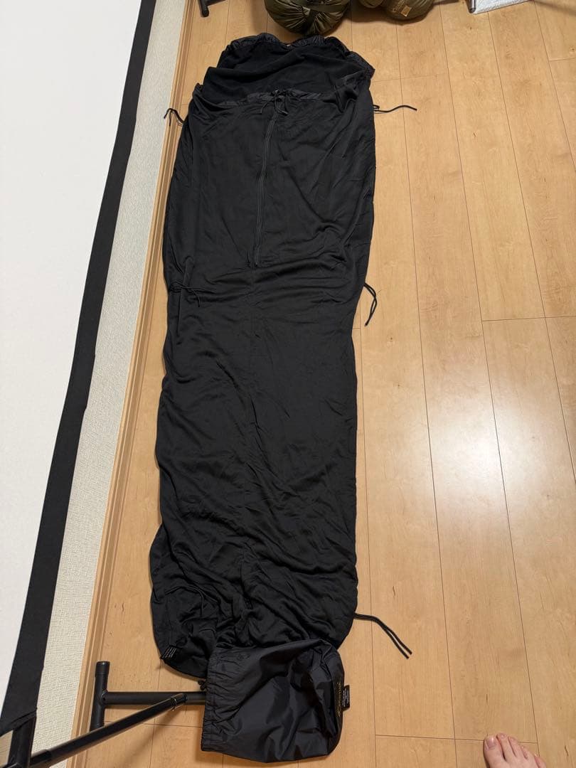 CARINTHIA Grizzly black カリンシア グリズリー