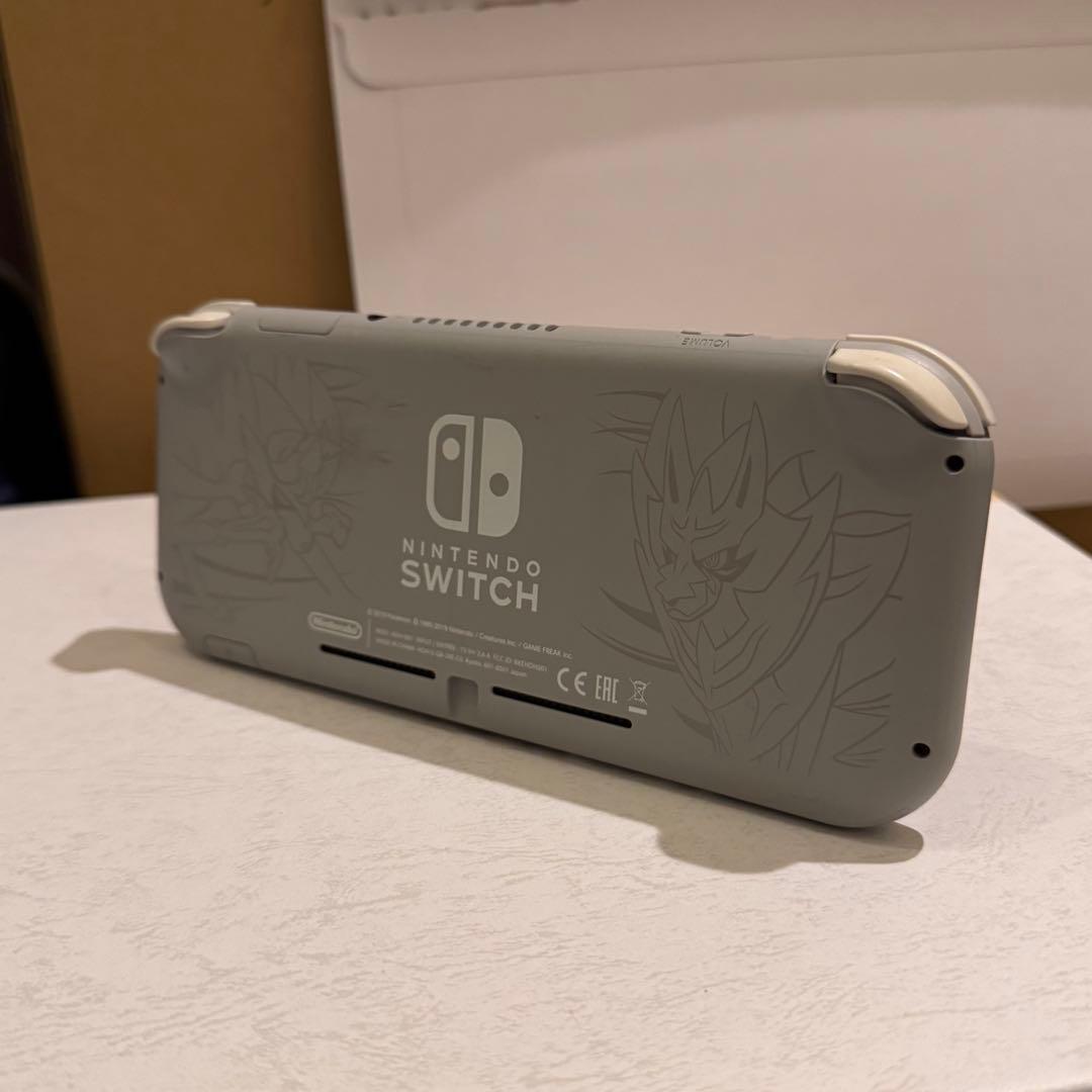 Nintendo Switch Lite (完動品)
