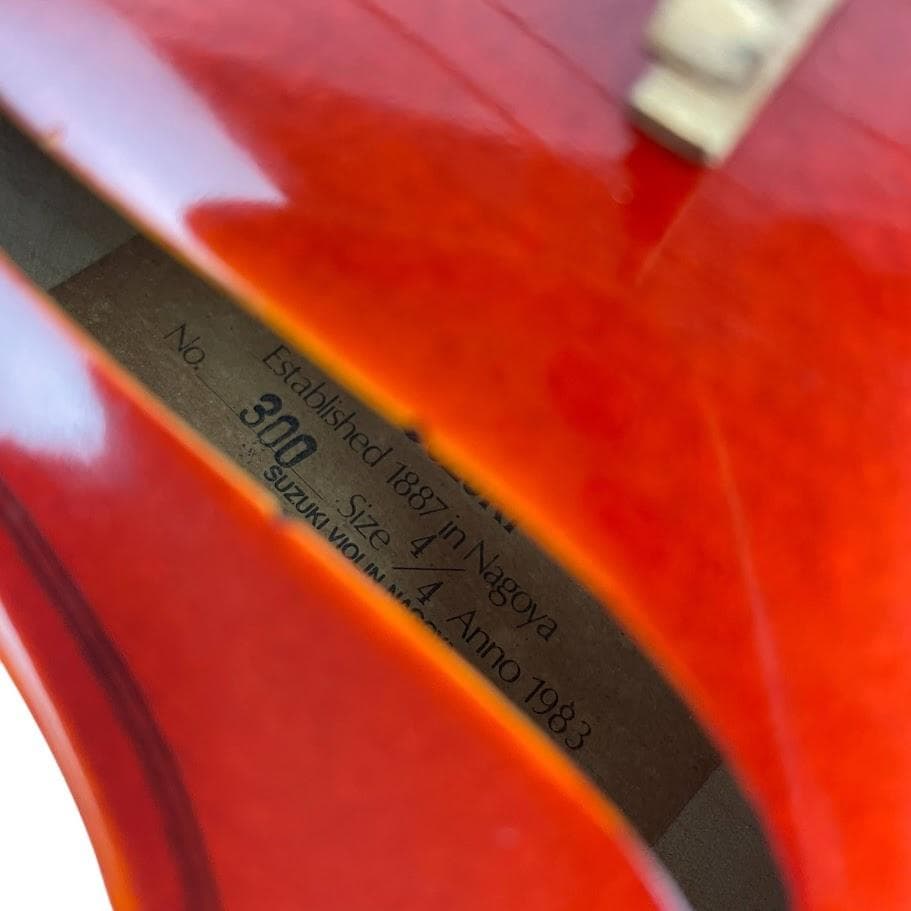 極美品●鈴木バイオリン● No.300 4/4 1983年製 日本製 美虎杢