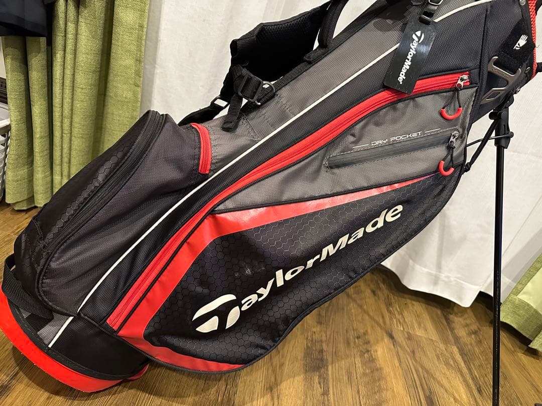 テーラーメイド軽量スタンド式キャディーバッグ