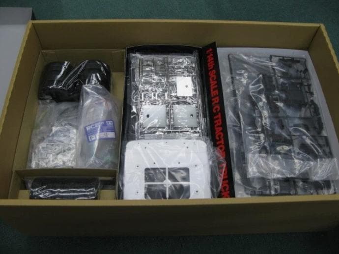 【新品・キット・未組立】TAMIYA 56371スカニア 電動RC 1/14