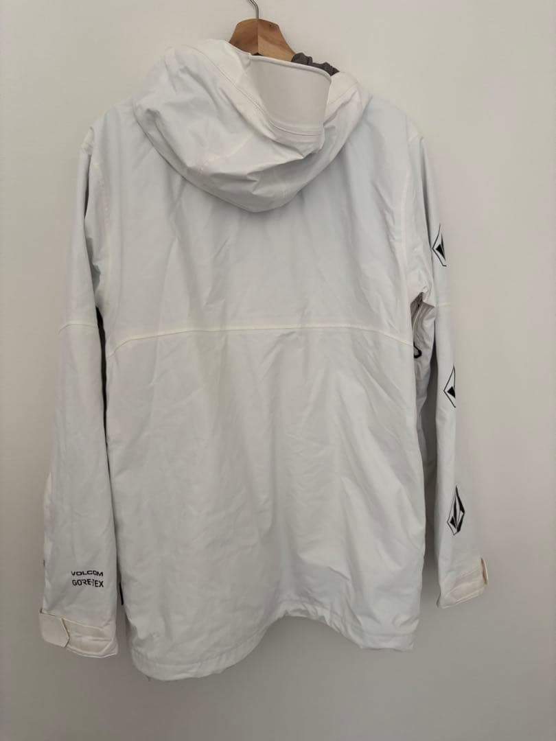 VOLCOM GORE-TEX ホワイトジャケット M