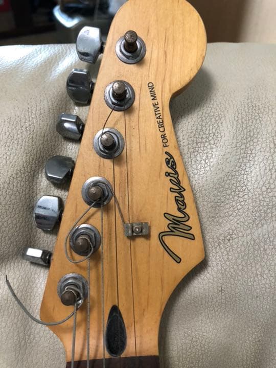 Mavis エレキギター