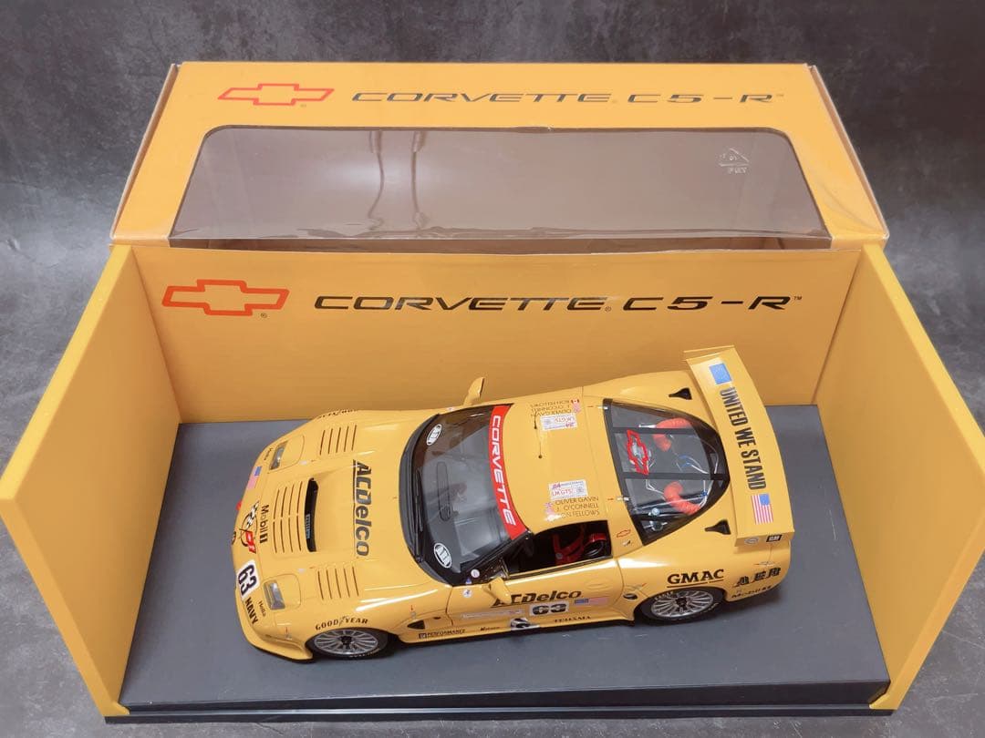 Ak385　オートアート 1/18 シボレー コルベット C5R ルマン