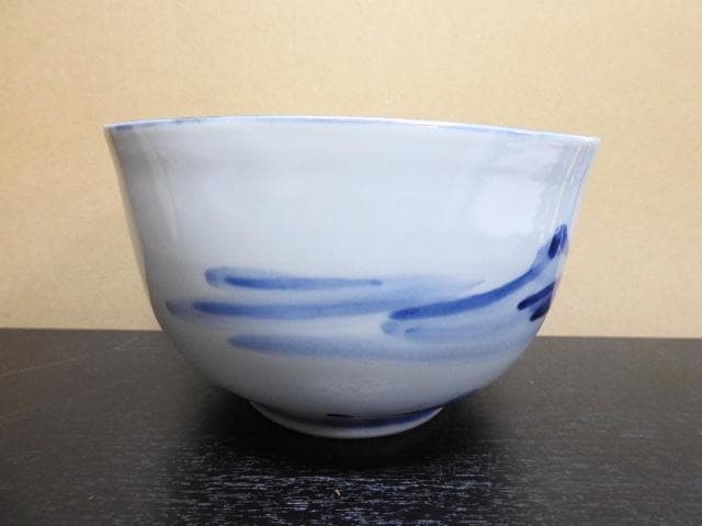 近藤悠三　寿山染付角鉢　共箱　MA１５５