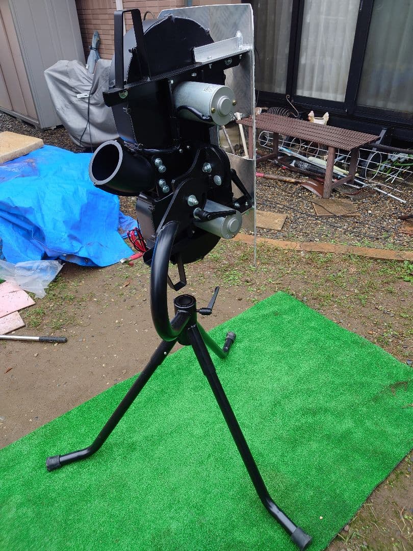 オーブピッチングマシンPMW 三脚式 黒 硬式用