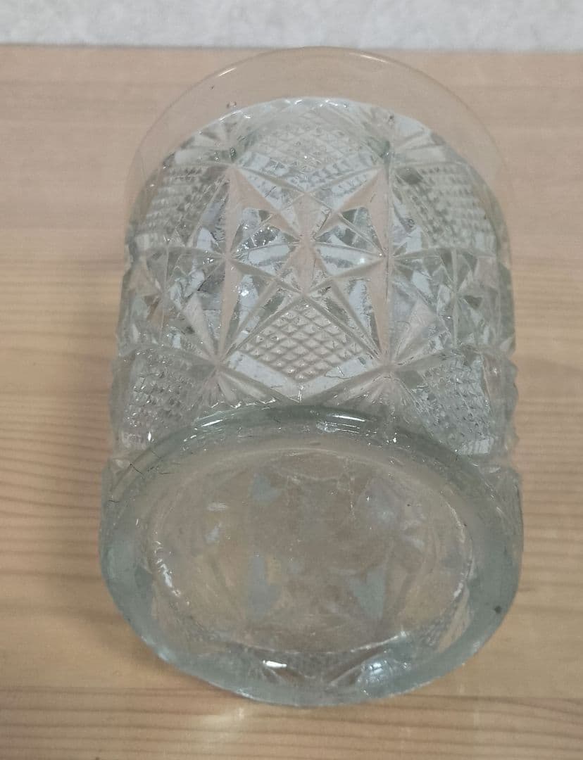 大正〜昭和初期 プレスガラス 幾何学文様 水飲みコップ