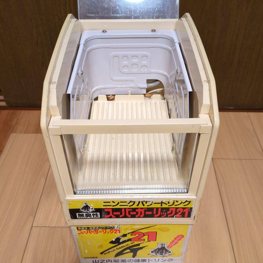 小型ショーケース