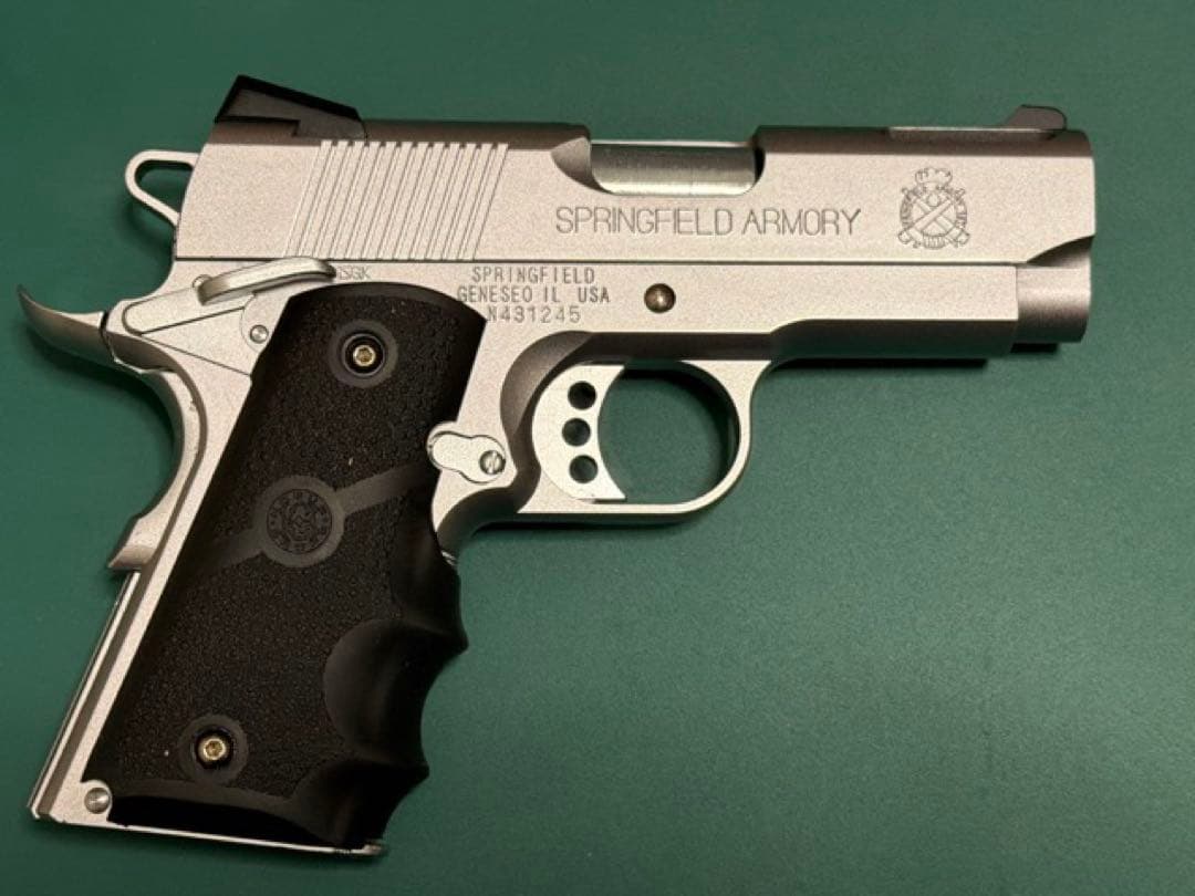 ウエスタンアームズ　Ｖ10ウルトラコンパクト　ガスガン中古品