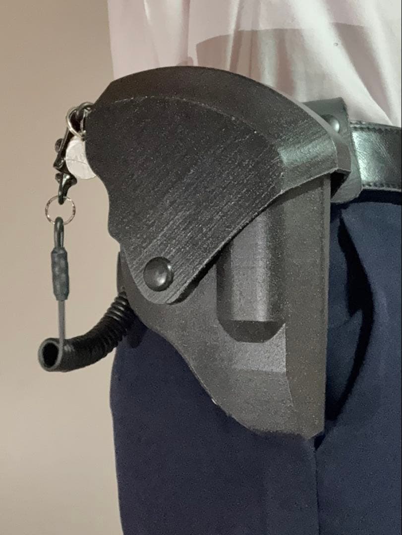 【希少】警察 新型拳銃入れ（一部破損品）