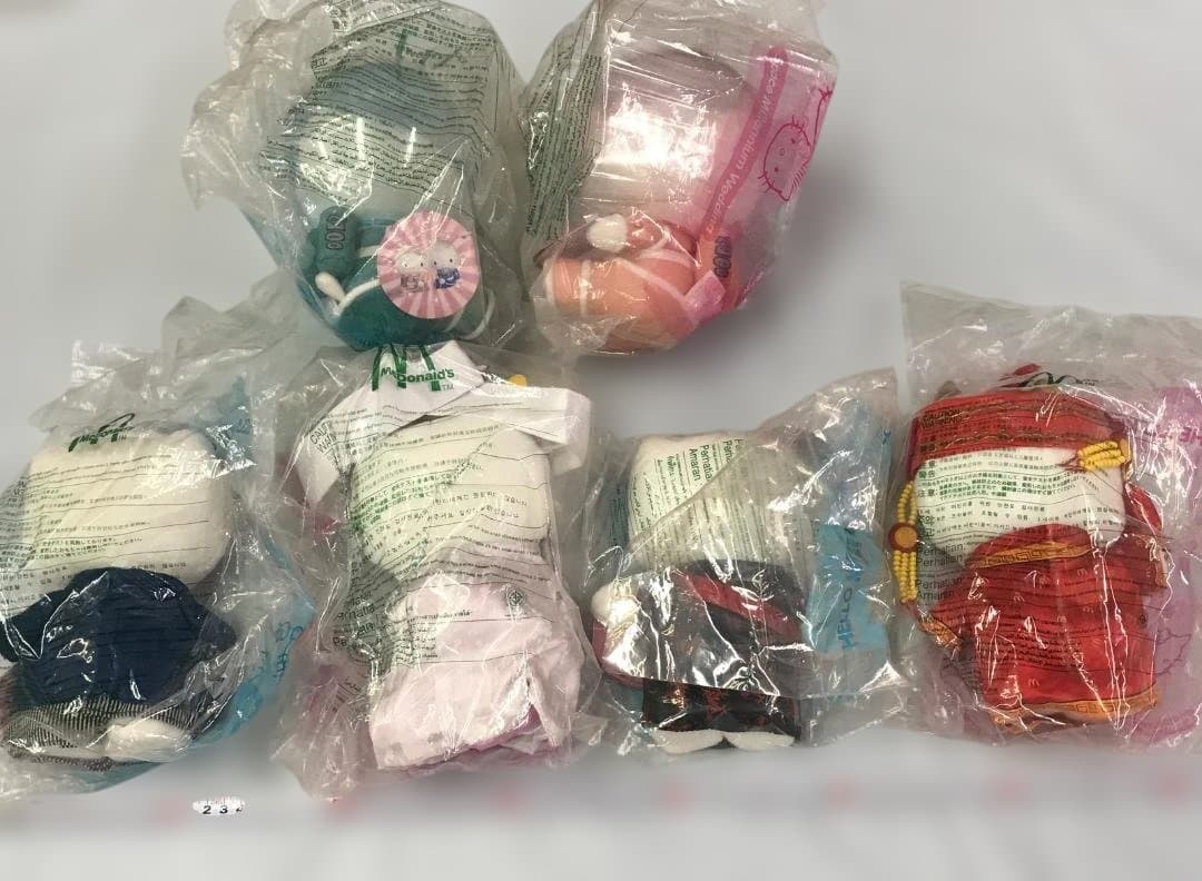 未開封 6点セット ハローキティマクドナルドコラボぬいぐるみ 1999 2000