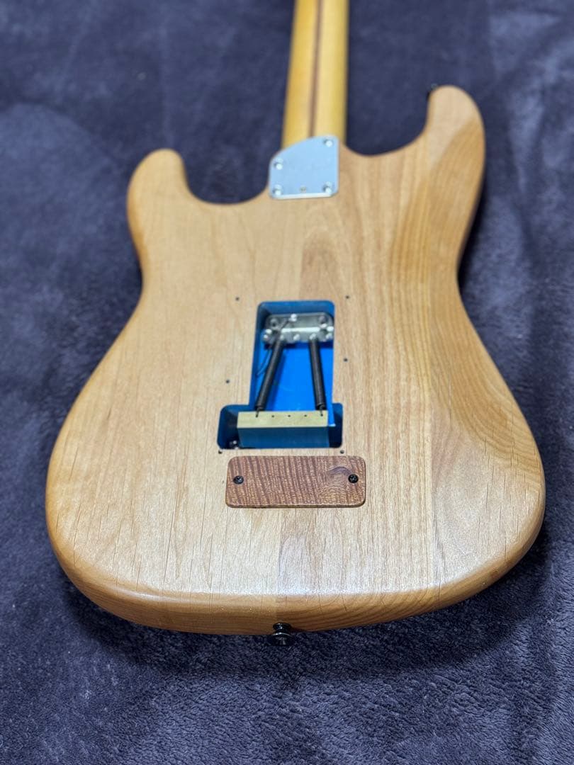 Fernandes FST-65ボディ使用改造品　FRT1000 ディマジオ搭載