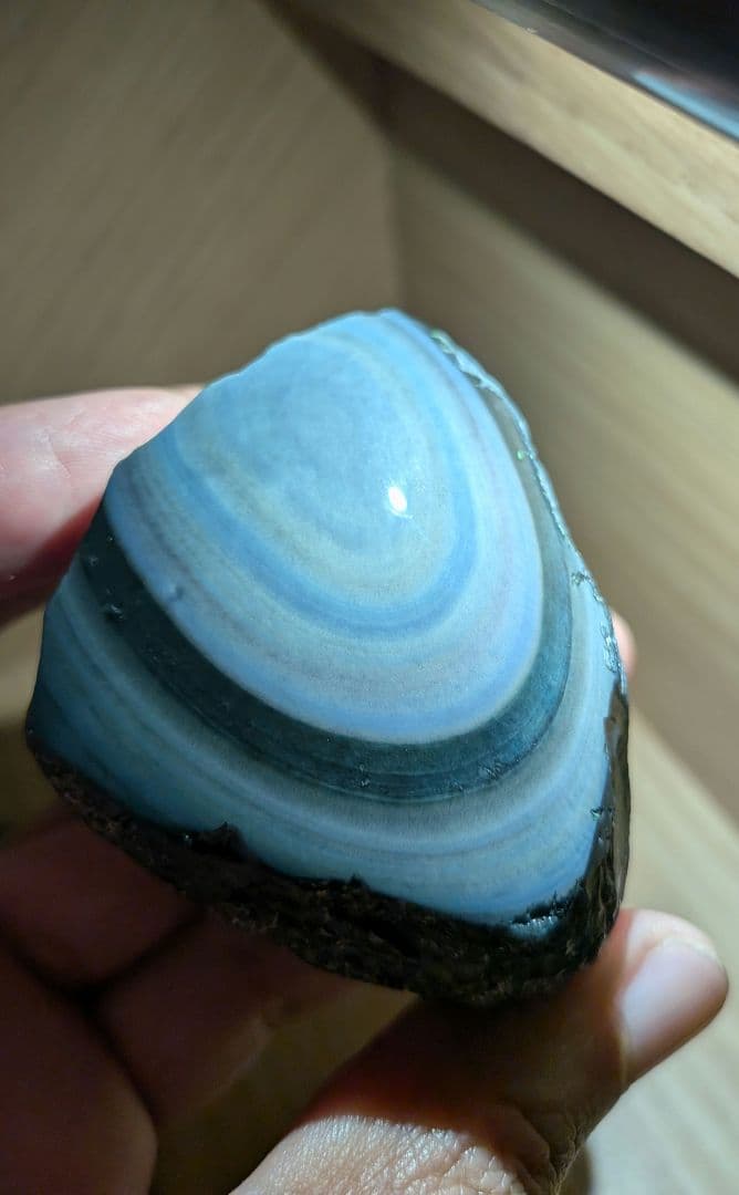 研磨品　十勝石玲瓏　パステルカラーレインボーオブシディアン　特級品