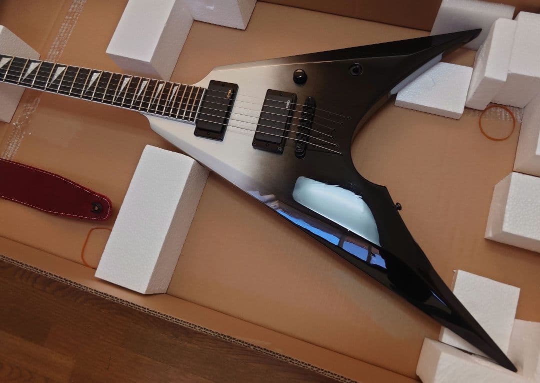 ESP EII E-II ARROW NTブラック×シルバー EMG 85 81