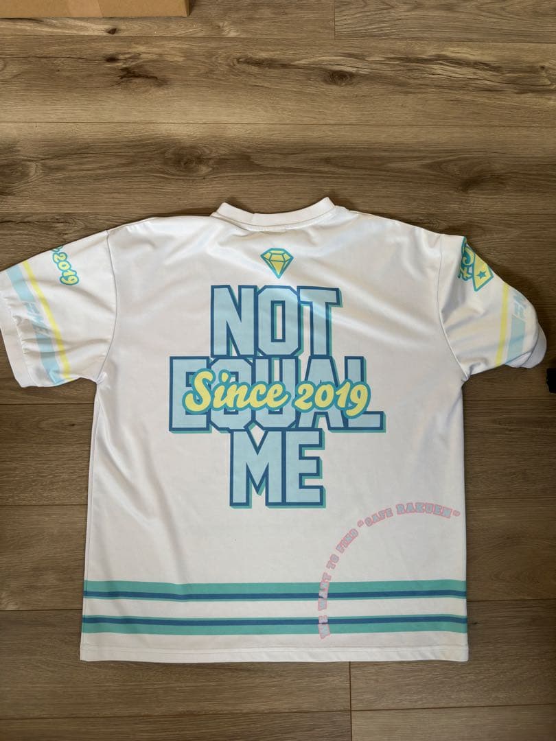 ノイミー　ユニフォームTシャツ