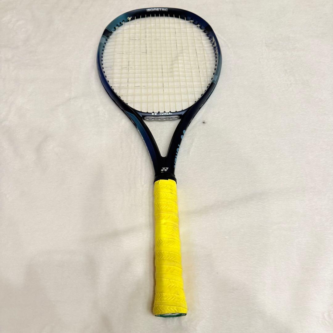 2022モデル YONEX EZONE 100 G2 硬式テニスラケット　美品