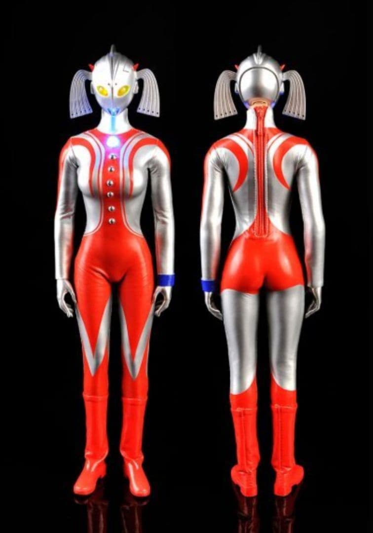 ウルトラの母 1/6スケールアクションフィギュア フルセット（新品、未開封）