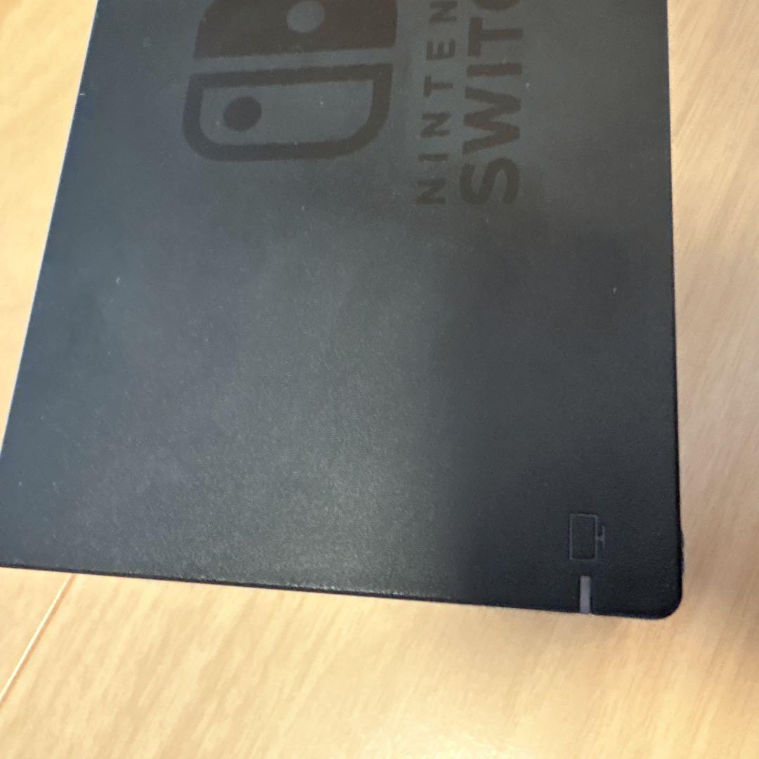 【極美品】任天堂Switch本体　動作確認済‼️