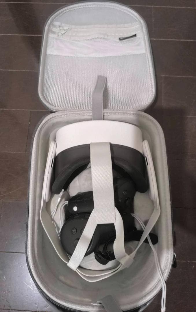  Quest 3S 128GB VRヘッドセットとコントローラーセット