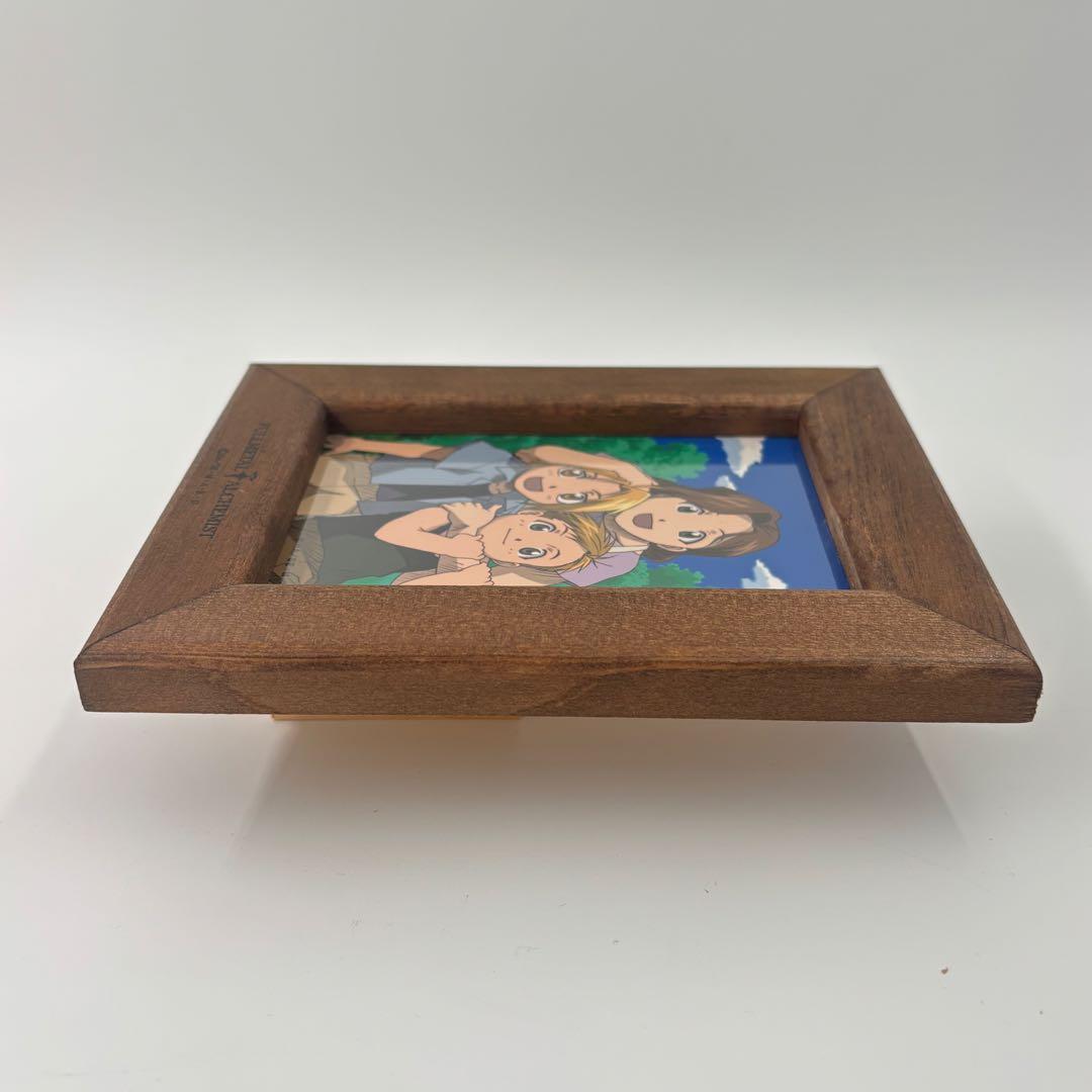 鋼の錬金術師　エド＆アル＆トリシャ　オルゴール　写真立て風