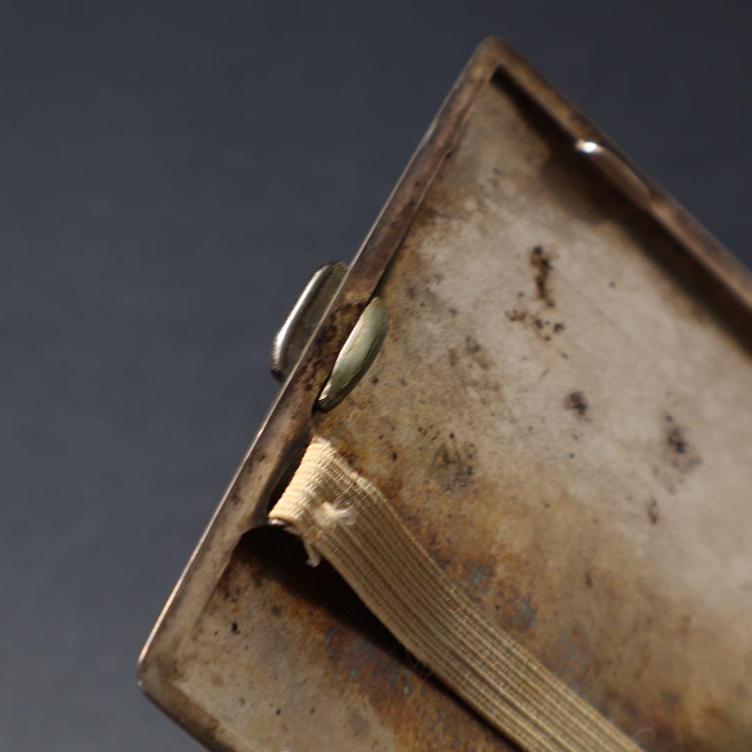 銀製シガレットケース　菊図　美正作　骨董　アンティーク　R1483K3