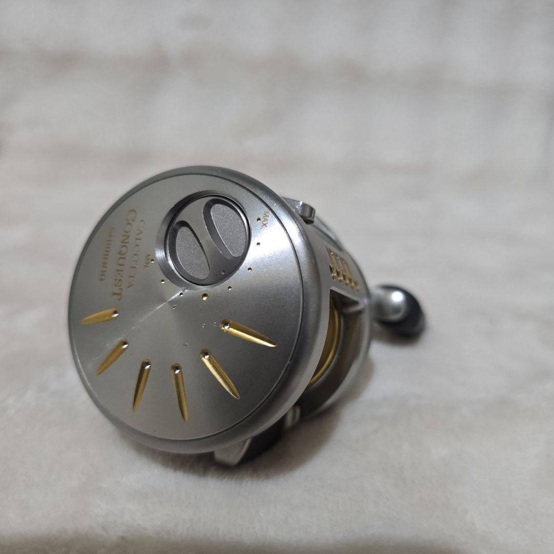 SHIMANO CALCUTTA CONQUEST 200DCシマノカルカッタ