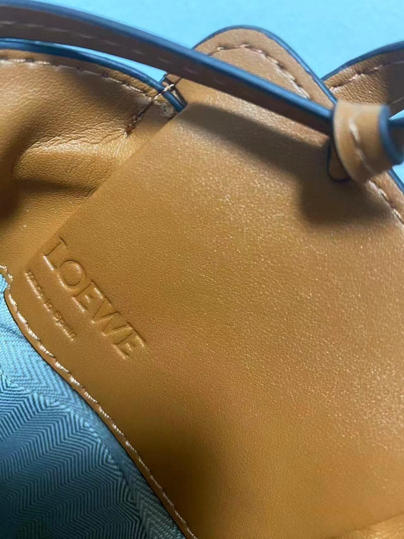 LOEWE ショルダーバッグ