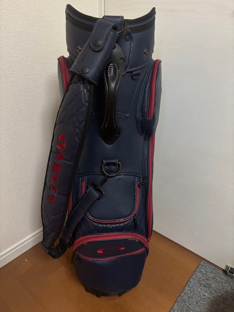 訳あり　レア　オークリー　スカルデザイン ツアーキャディバッグ　ネイビー