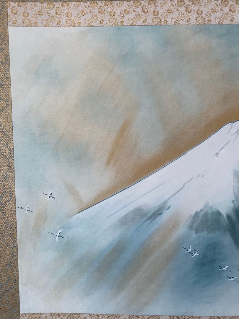 横山大観 富士 霊峰飛鶴 掛け軸　掛軸　巧藝画 大塚巧藝社