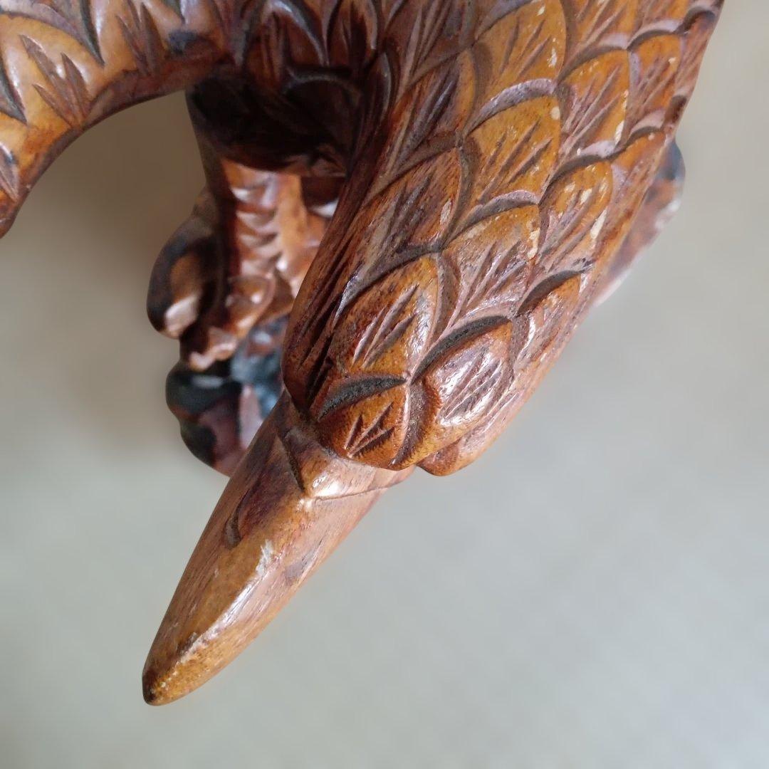 大型 木彫り 鷲 置物 一刀彫 彫刻芸術品 ヴィンテージ 民芸品 インテリア