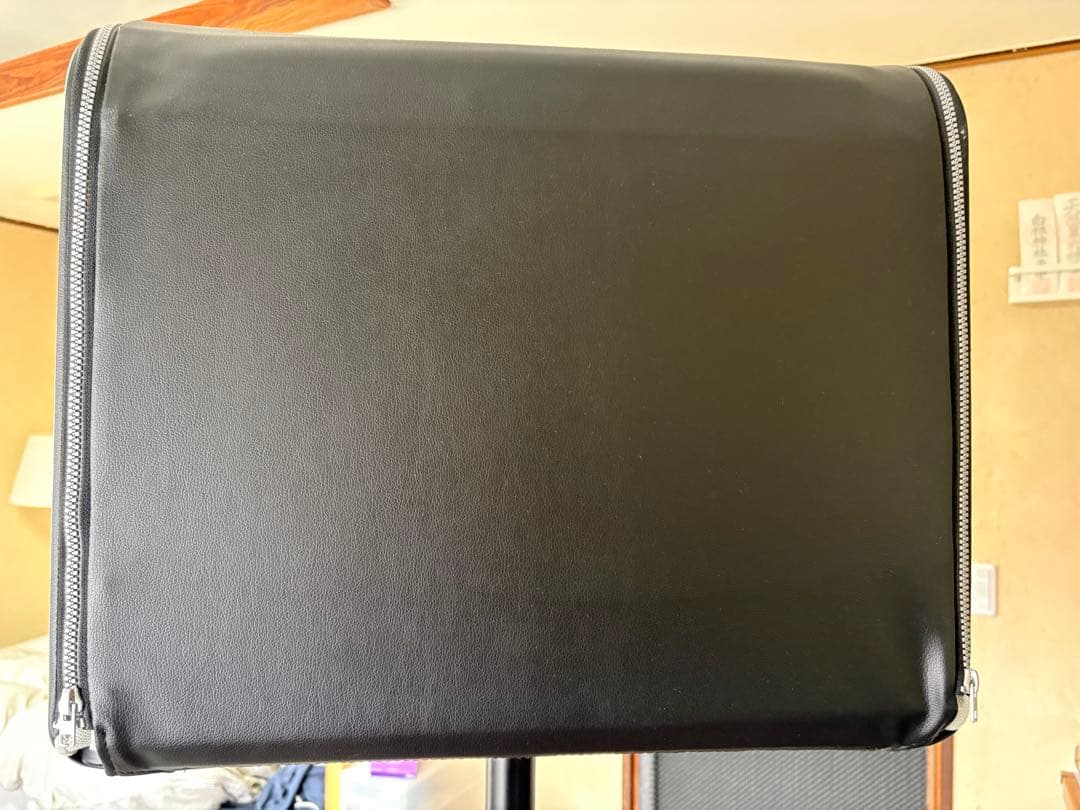 ISOVOX2 BLACK スタンド付き