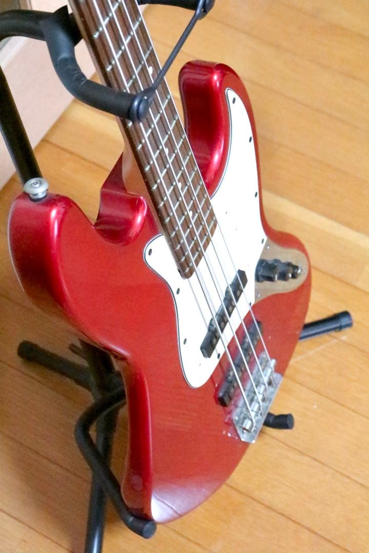 【値下げ中！】【ベース】送料込み ジャズベース(レジェンド)