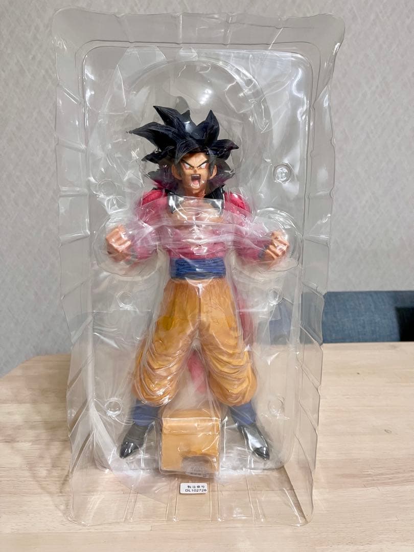 SMSP スーパーサイヤ人4 孫悟空 Aブラシ彩色