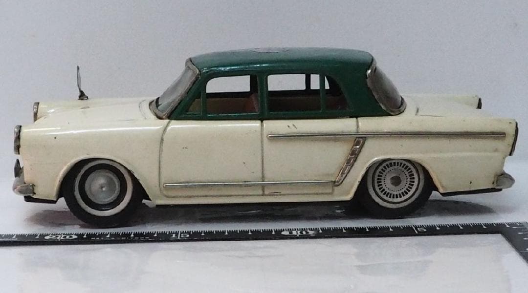 イチコー【日野コンテッサ 緑/白 ホイル1個交換ミラー自作】ブリキ ミニカー箱無