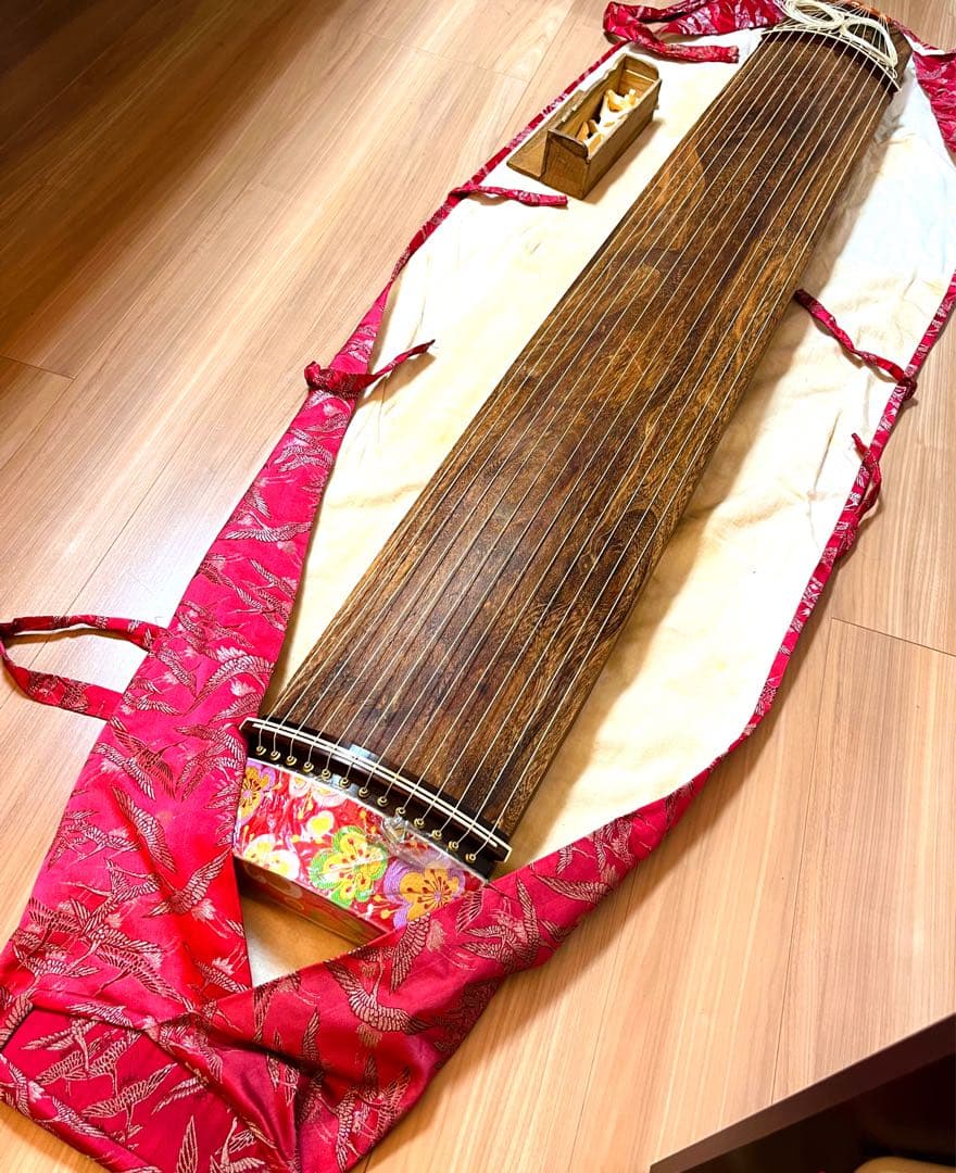 【送料込み！付属品付き】お琴　13弦　カバー付き