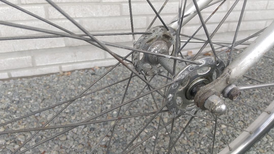 片倉シルク SILK ROAD スポルティーフ シルバー