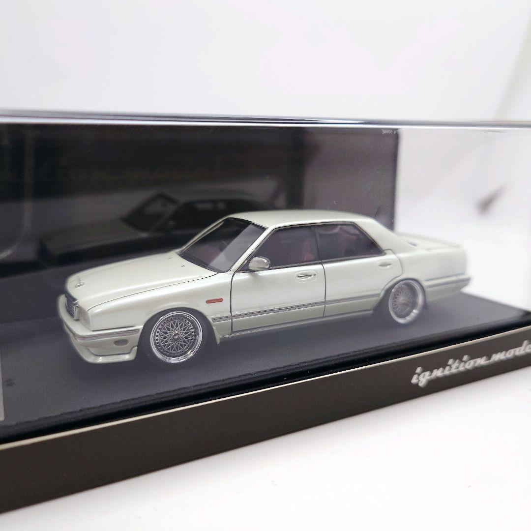 1/43 イグニッションモデル 日産 シーマ Y31 パールホワイト