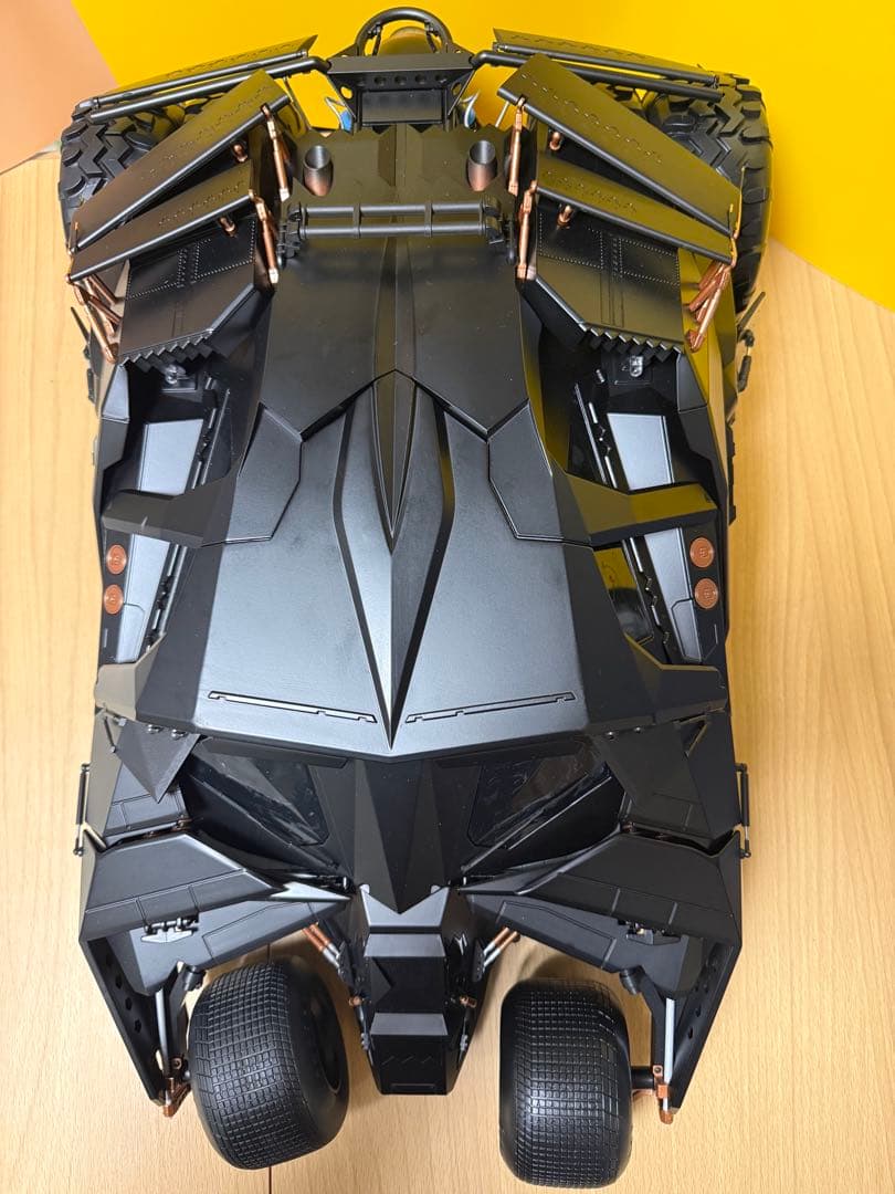 アシェット メタル・ギミックモデル バットモービル タンブラー完成品