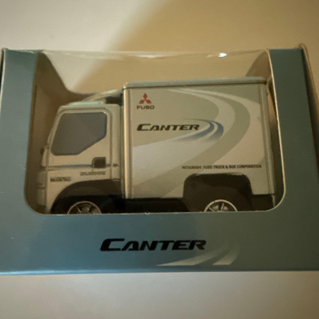 MITSUBISHI FUSO ミニカー3台セット