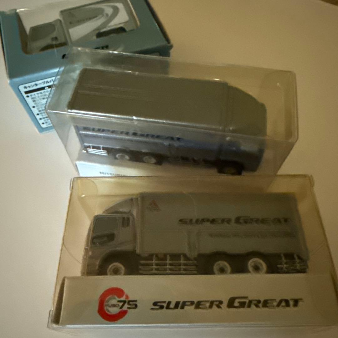 MITSUBISHI FUSO ミニカー3台セット