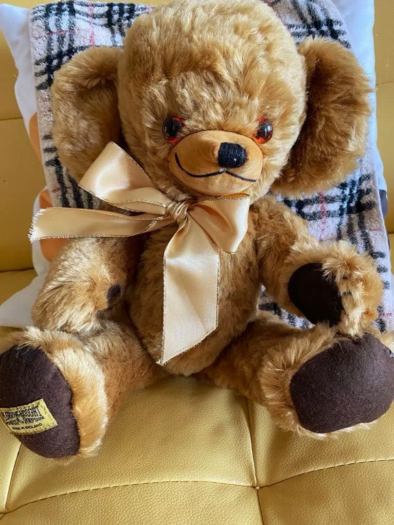 メリーソート社テディベア　チーキー 可愛い♡お耳に鈴♪ イギリス