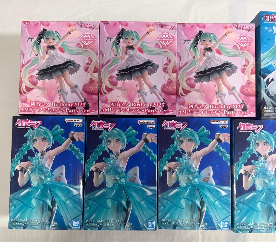 初音ミク　１０体